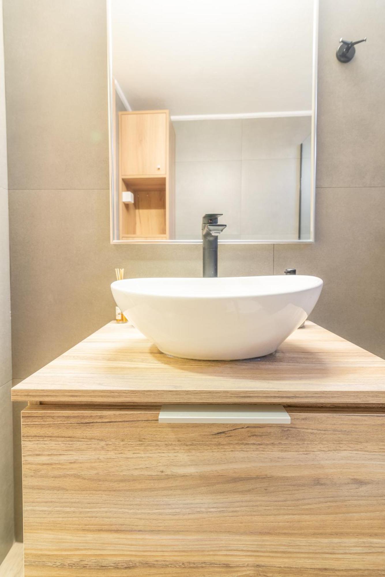 New Renovated Apt In City Center Iraklio Exterior foto